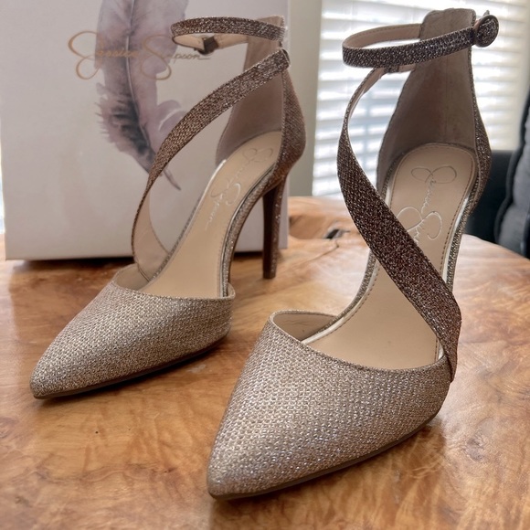 Gorgeous Jessica Simpson Sparkly, Glitter Heels. - Picture 3 of 8